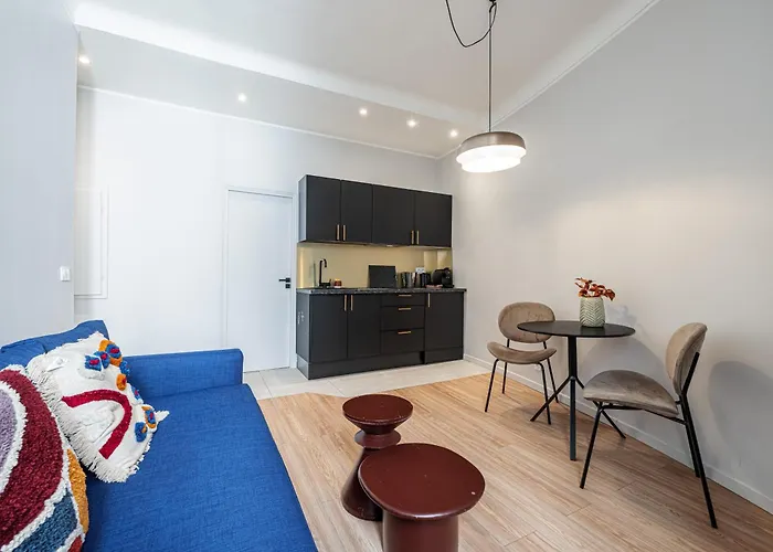 Appartement Coeur De La Libe - Ideal Couple & Friends - & Cosy - Tram & Supermarkets -ac -bed Xxl