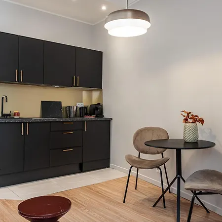 아파트 Coeur De La Libe - Ideal Couple & Friends - & Cosy - Tram & Supermarkets -ac -bed Xxl *