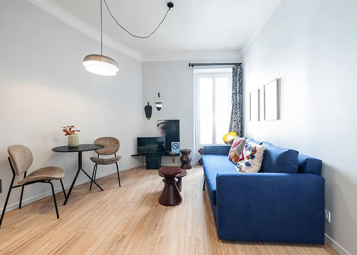 Coeur De La Libe - Ideal Couple & Friends - & Cosy - Tram & Supermarkets -ac -bed Xxl * Nice